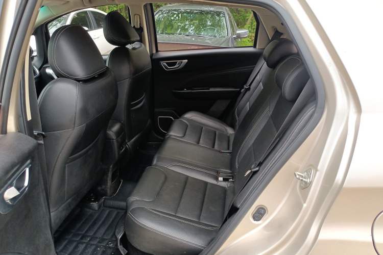 Used Geely Auto Vision X3 2017 1.5L Automatic Luxury Model