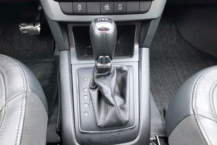 Used Skoda Yeti 2014 1.8TSI DSG Polar Edition