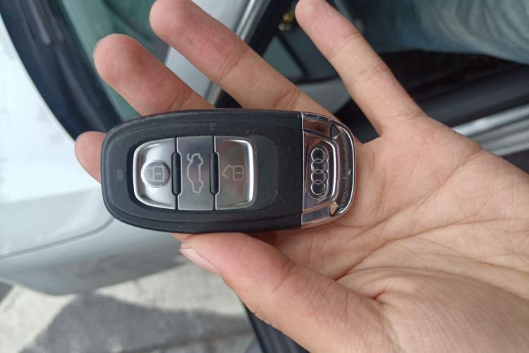 Used Audi A6L 2012 30 FSI Comfort Model