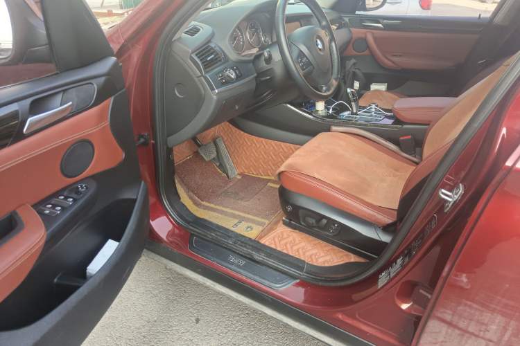 Used BMW X3 2013 Facelifted xDrive20i Luxury Edition
