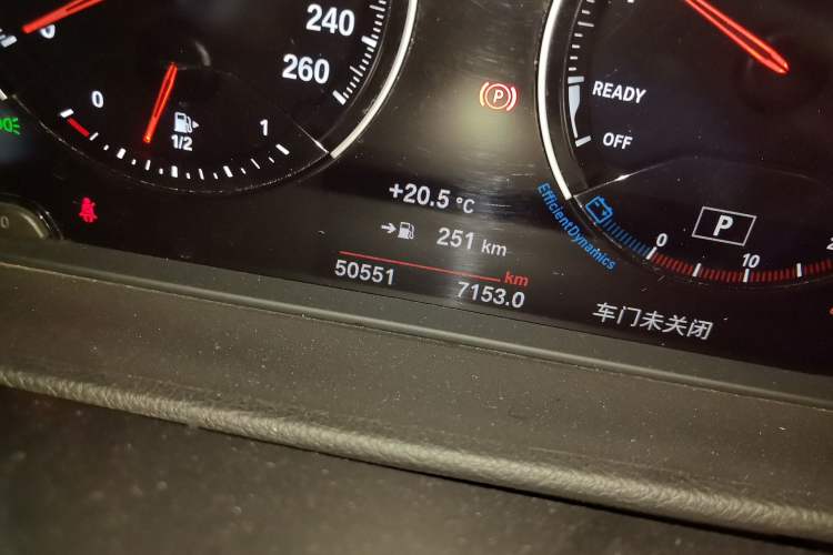 Used BMW 1 Series 2019 118i M Sport Package Odometer Close Up