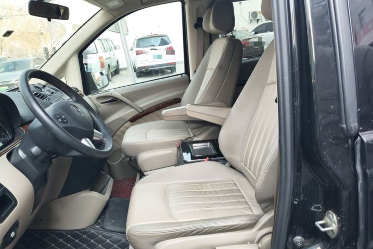 Used Mercedes-Benz Viano 2013 3.0L Comfort Edition Left Front Seat