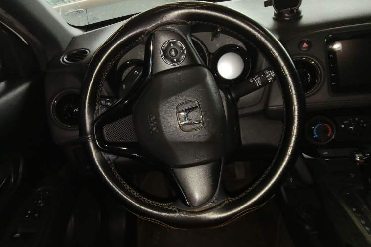 Used Honda XR-V 2015 1.8L EXi CVT Comfort Version