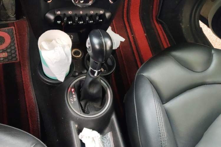 Used MINI Clubman 2011 1.6L COOPER Fun Gear Lever