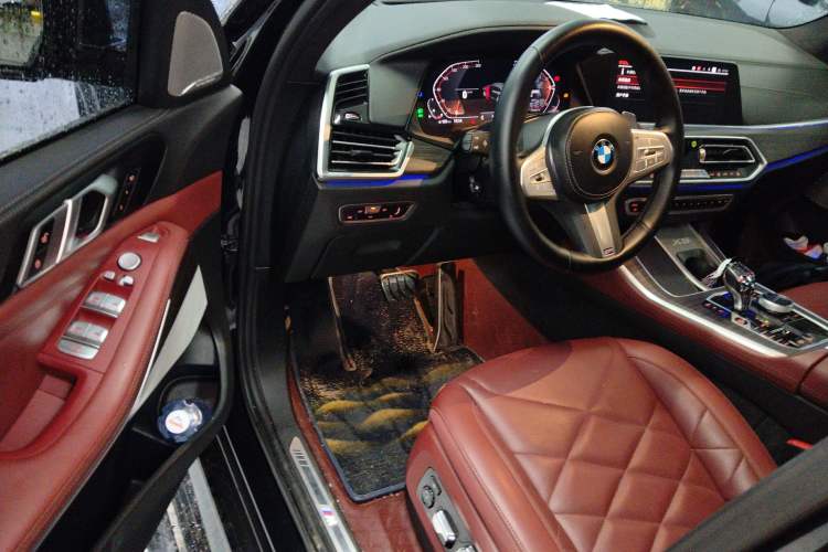 Used BMW X5 2022 Restyled xDrive 40Li M Sport Package
