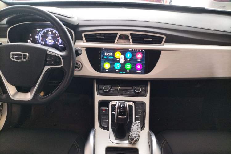 Used Geely Auto Emgrand X7 Sport 2020 1.8TD DCT Two-Wheel Drive Smart Connect 4G-Enabled Version