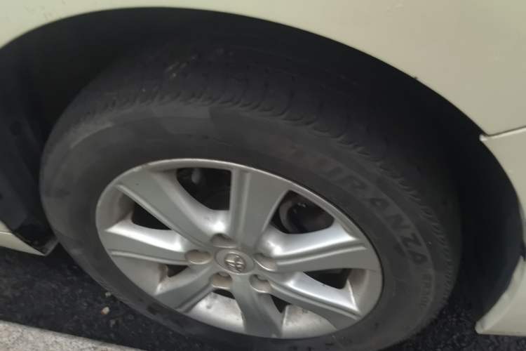 Used Toyota Verso 2014 Starlight 180E CVT Elite Edition
