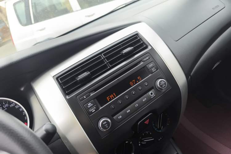 Used Nissan Livina 2015 1.6XE CVT Comfort Edition
