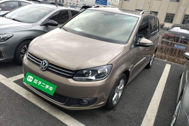 Used Volkswagen Touran 2015 1.4T Manual Comfort Edition 5-Seater