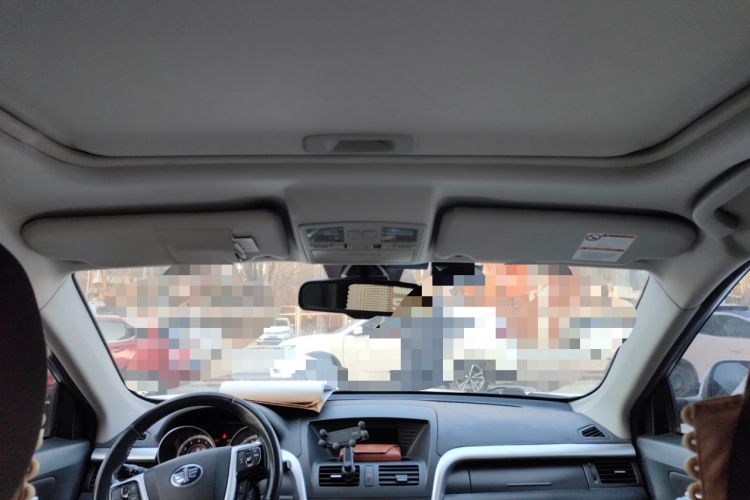 Used Bestune X80 2013 2.0L automatic comfort version
