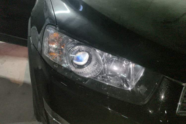 Used Chevrolet Captiva 2014 2.4L Two-Wheel Drive Urban Version 7 Seats