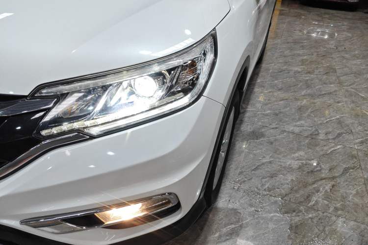 Used Honda CR-V 2016 2.0L Two-Wheel Drive Classic Edition
