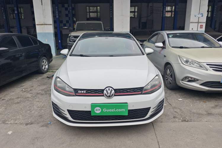 Used Volkswagen Golf GTI 2016 2.0 TSI GTI Front