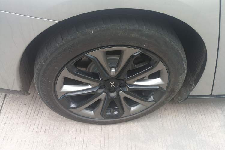 Used XPeng P7 2022 670E+