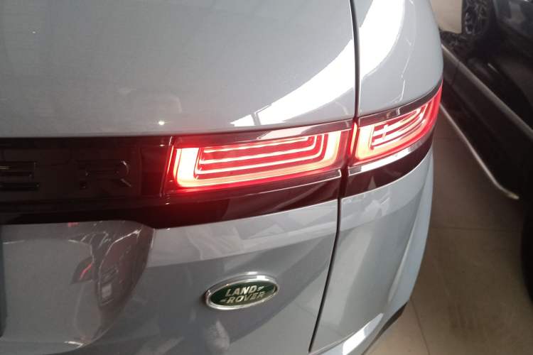 Used Land Rover Range Rover Evoque 2020 249 PS R-DYNAMIC S Sport Edition
