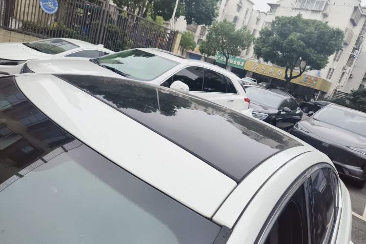 Used Jaguar XE 2015 2.0T 200 PS R-Sport
