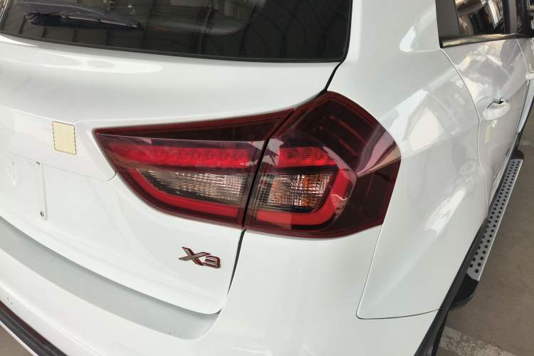 Used Geely Auto Vision X3 2020 1.5L CVT Elite Edition