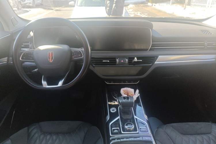 Used Hongqi HS5 2022 Revised Version 2.0T Smart Connect Flagship Edition Center Console