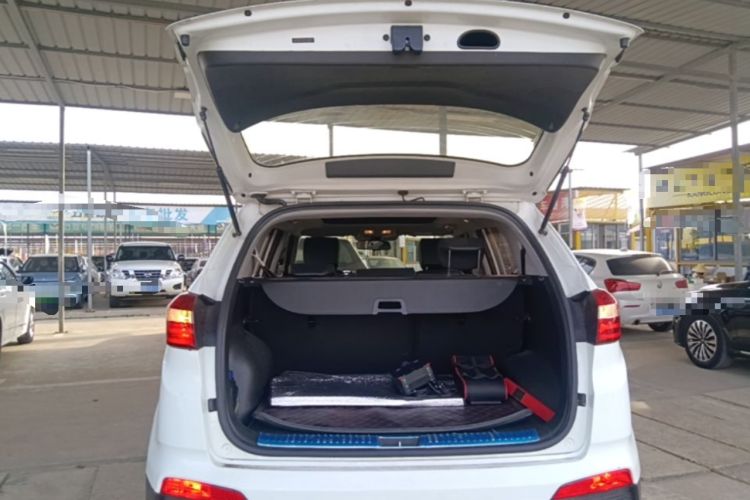 Used Hyundai ix25 2015 1.6L Automatic Two-Wheel Drive Smart GLS Trim
