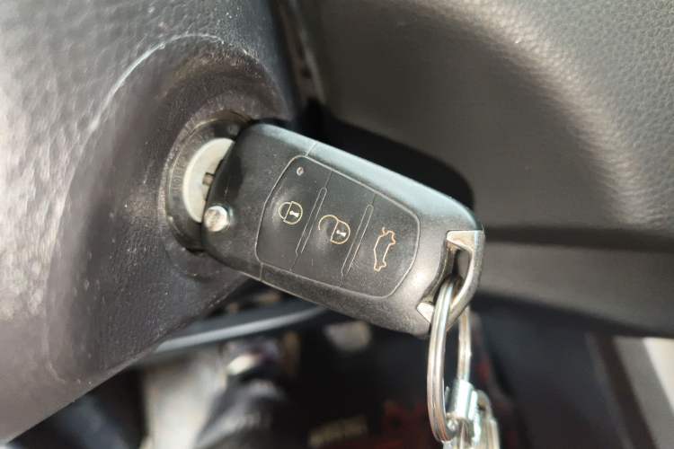 Used Haima S5 2015 1.6L Manual Luxury Model with Sunroof