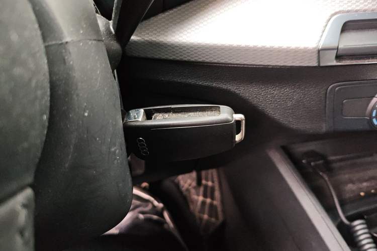 Used Audi Q2L 2021 35 TFSI Progressive Dynamic Edition Vehicle Key