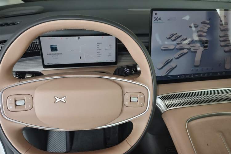 Used XPeng X9 2025 740 Ultra-Long Range Max Gear Lever