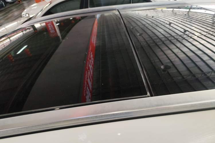 Used Mercedes-Benz C-Class 2015 C 200 station wagon