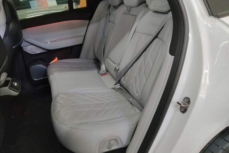 Used Nio EC6 2025 75 kWh