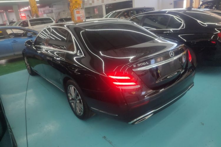 Used Mercedes-Benz E-Class 2019 Restyled E 300 L Luxury Edition
