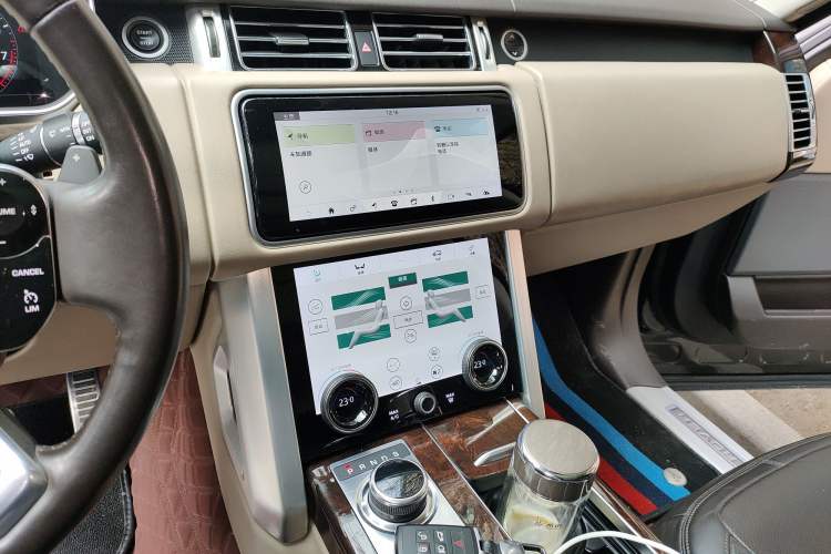 Used Land Rover Range Rover 2021 3.0 L6 Century Extended Classic Edition