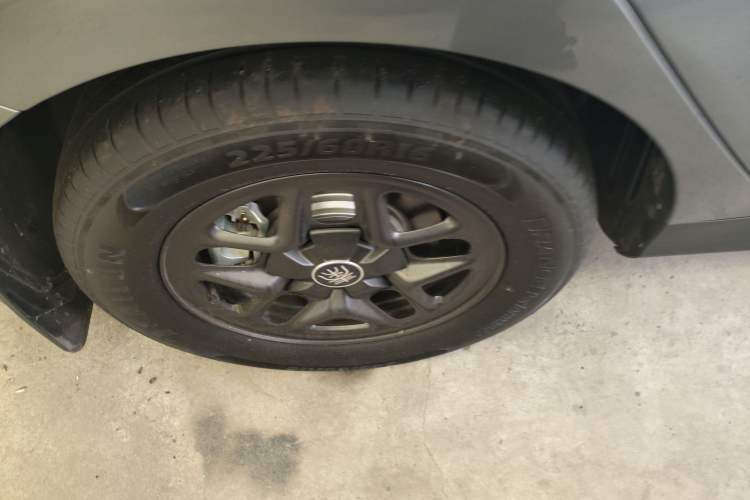 Used BYD Qin PLUS 2025 DM-i Smart Drive 55KM Leading Model