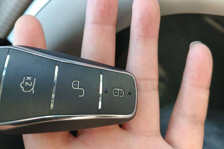 Used BYD Song Pro New Energy 2024 HONOR Edition DM-i 71KM Navigation Model