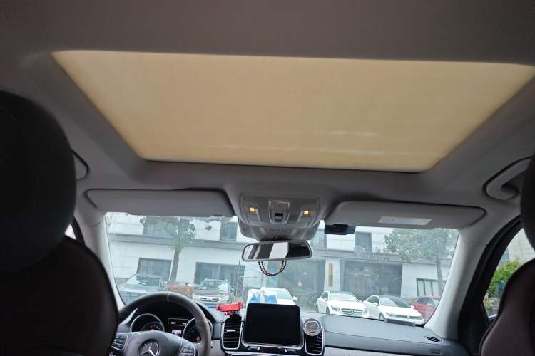 Used Mercedes-Benz GLE 2016 GLE 400 4MATIC Headliner