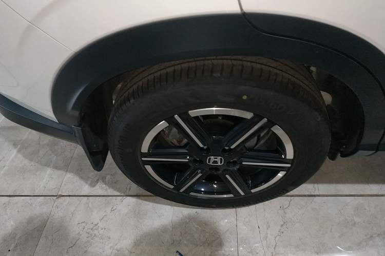 Used Honda Vezel 2025 1.5L CVT Comfort Edition
