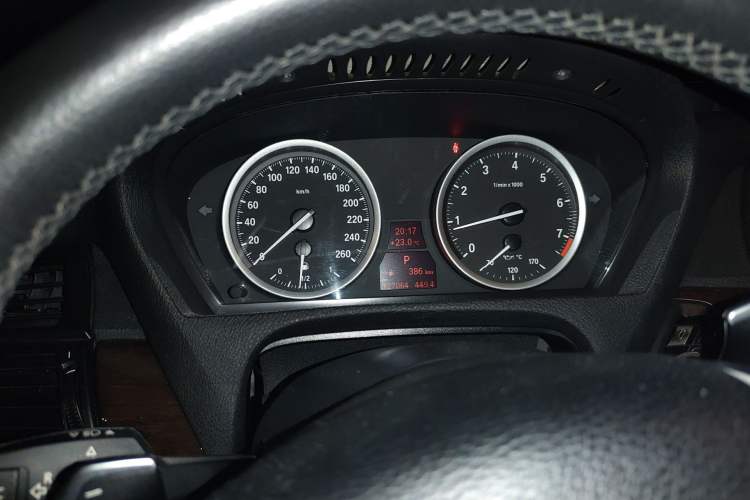 Used BMW X6 2014 xDrive35i Sport model Instrument Cluster