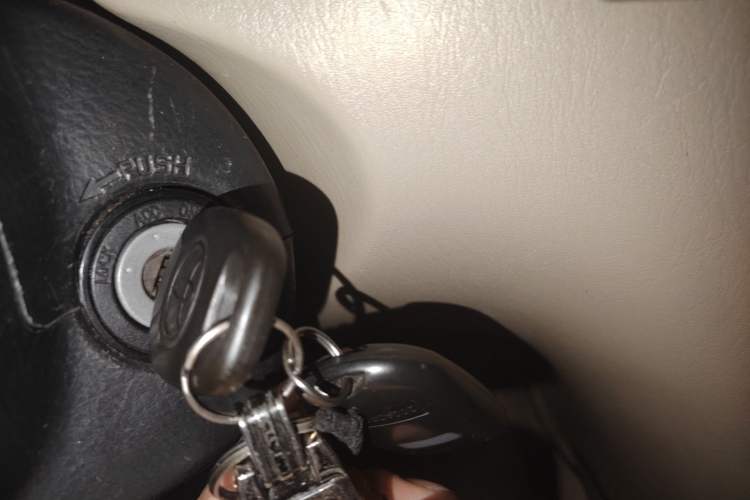 Used Toyota Corolla EX 2013 1.6L Manual Luxury Edition
