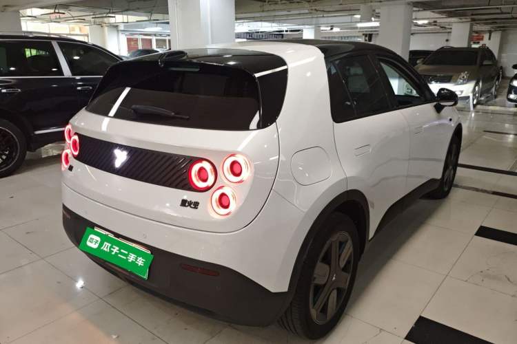 Used firefly 2025 Illuminated Edition
