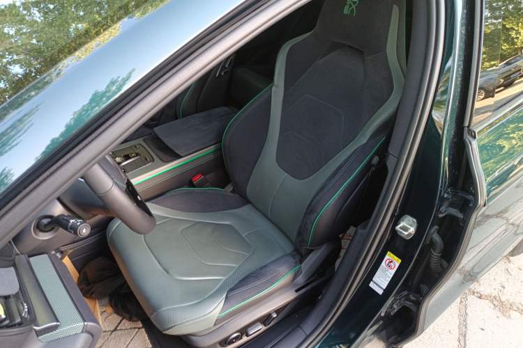 Used BYD Han 2022 EV 610 km All-Wheel-Drive Qianshan Cui Limited Edition