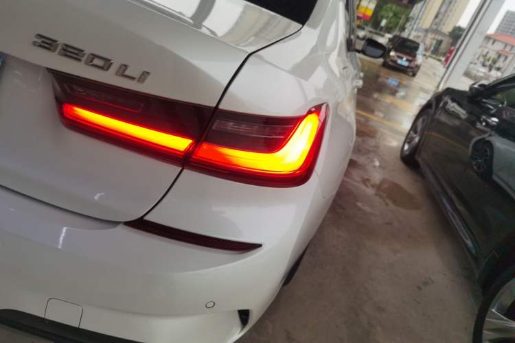 Used BMW 3 Series 2021 Facelifted 320Li M Sport Package
