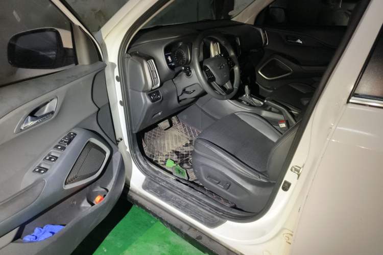 Used Hyundai ix35 2019 2.0L Automatic 2WD Zhiyong·Changxiang Edition China V Standard Driver Seat