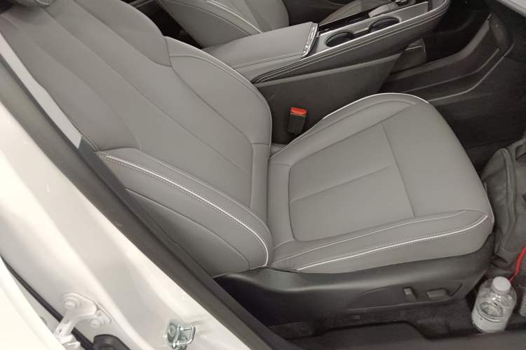 Used Buick E5 2025 Model 620KM Prestige Edition