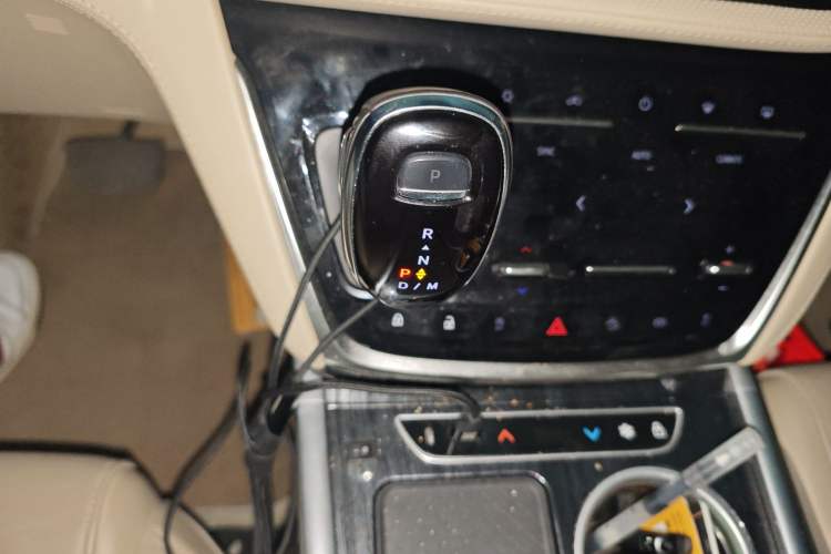 Used Buick GL8 2022 ES Landtrek 653T Luxury Edition