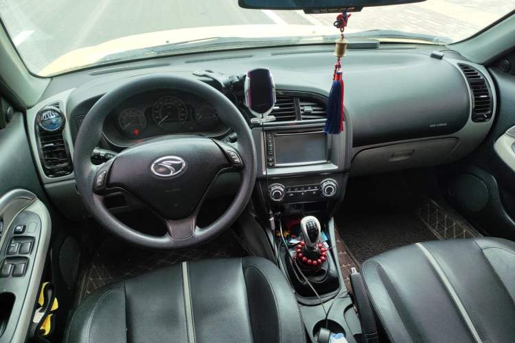 Used Soueast V3 Lingyue 2012 1.5L Manual Flagship Edition
