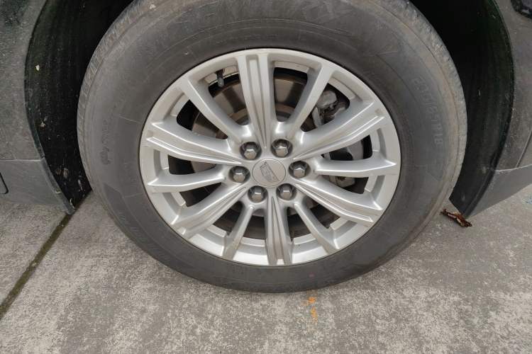 Used Cadillac XT5 2018 25T Tech Model