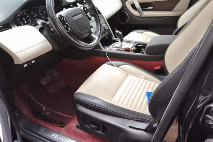 Used Land Rover Discovery Sport 2020 249 PS R-Dynamic Performance Tech Edition 5 Seats
