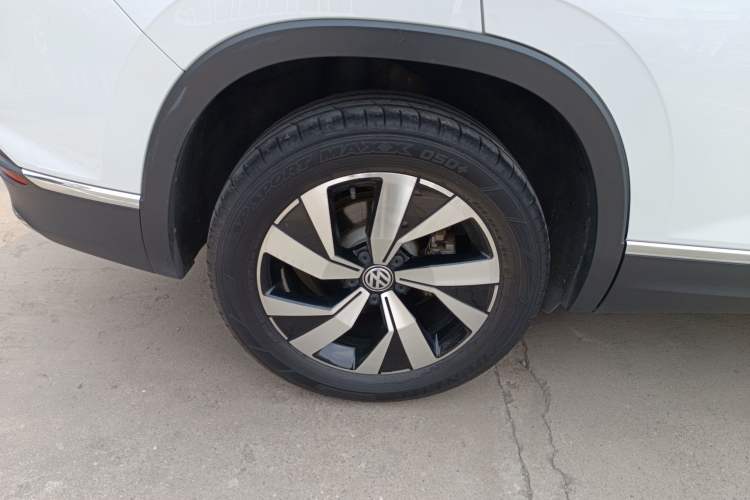 Used Volkswagen Tayron 2020 330TSI Two-Wheel Drive Luxury Smart Connectivity Version
