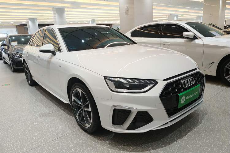 Used Audi A4L 2023 40 TFSI Fashion Dynamic Model
