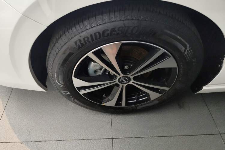 Used Nissan Sylphy 2023 1.6L CVT Smart Drive Version Exterior 4