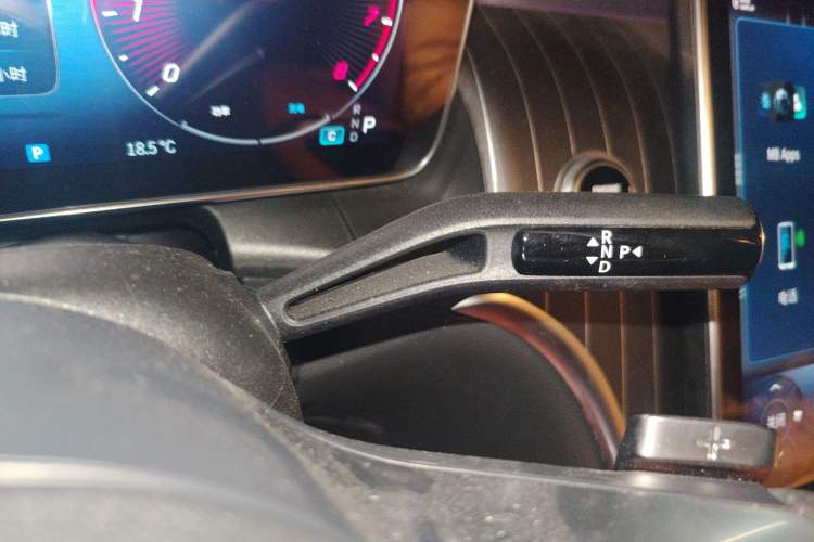 Used Mercedes-Benz GLC 2023 Refreshed GLC 300 L 4MATIC Dynamic Edition 5 Seats