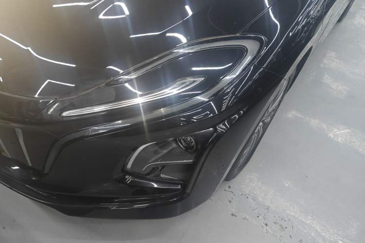 Used Hongqi E-QM5 2022 431 km Charge & Enjoy Edition Left Front Headlight